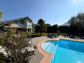 Villa BELLE-VUE de 220m à 25 min des pistes